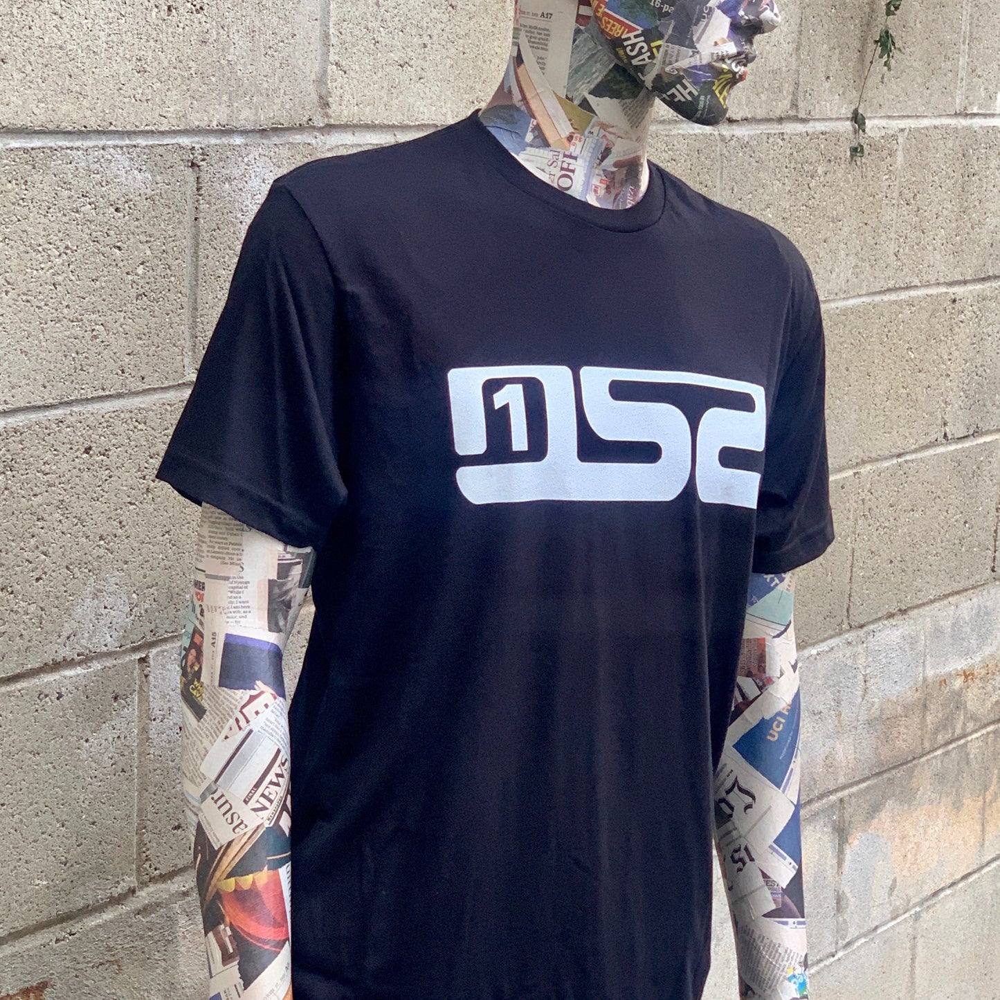 1SZ - Unisex T-Shirt